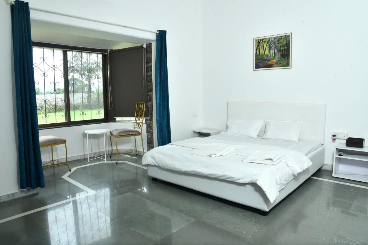 Whispering Woods Villa And Eco Farms Lonavala Exteriér fotografie
